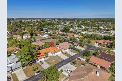 11258 San Sebastian Ln, Bonita Springs, FL 34135 - Photo 2