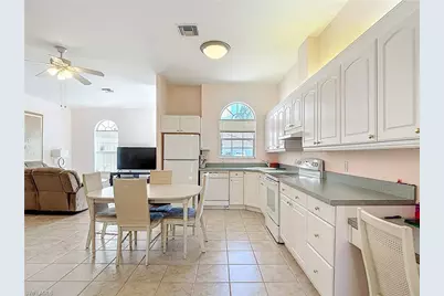 11258 San Sebastian Ln, Bonita Springs, FL 34135 - Photo 8