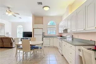 11258 San Sebastian Ln, Bonita Springs, FL 34135 - Photo 8