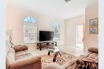 11258 San Sebastian Ln, Bonita Springs, FL 34135 - Photo 12