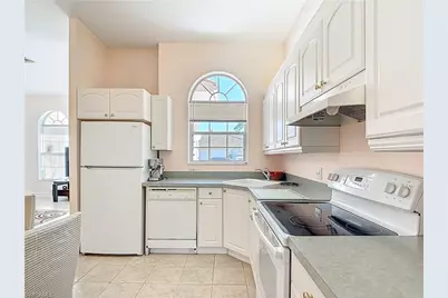 11258 San Sebastian Ln, Bonita Springs, FL 34135 - Photo 6