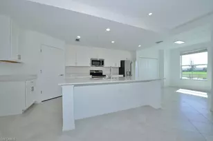 5434 Double Eagle Cir, Naples, FL 34142 - Photo 4