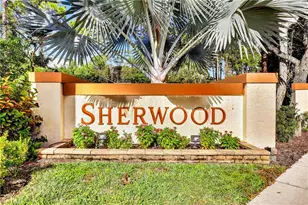 305 Robin Hood Cir, Naples, FL 34104 - Photo 20