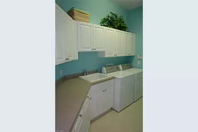 10142 Avalon Lake Cir, Fort Myers, FL 33913 - Photo 18