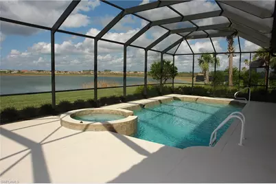 10142 Avalon Lake Cir, Fort Myers, FL 33913 - Photo 4