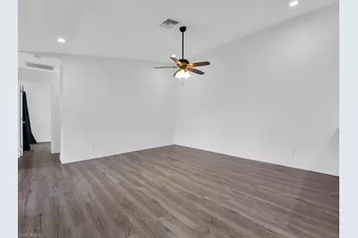 5620 Foxlake Dr, North Fort Myers, FL 33917 - Photo 14