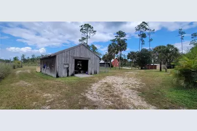 3909 14th Ave SE, Naples, FL 34117 - Photo 6