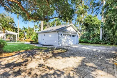 1321 Donna Dr, Fort Myers, FL 33919 - Photo 40