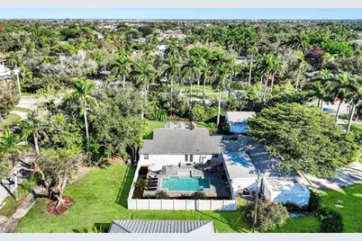 1321 Donna Dr, Fort Myers, FL 33919 - Photo 38