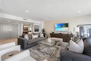 4401 Gulf Shore Blvd N, Naples, FL 34103 - Photo 8