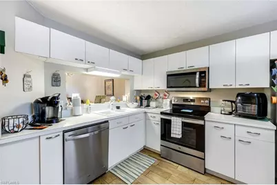 7750 Jewel Ln #103, Naples, FL 34109 - Photo 6