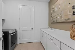 24936 Surf Hvn Ln, Bonita Springs, FL 34135 - Photo 26