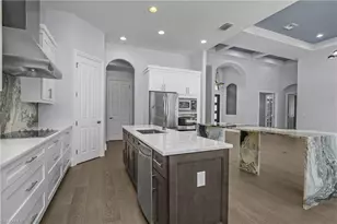 7420 Byrons Way, Naples, FL 34113 - Photo 10