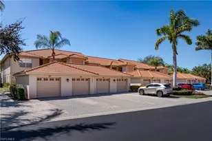 3972 Bishopwood Ct E, Naples, FL 34114 - Photo 20