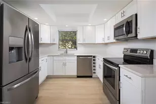 729 103rd Ave N, Naples, FL 34108 - Photo 12