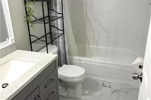 3011 Sandpiper Bay Cir, Naples, FL 34112 - Photo 14