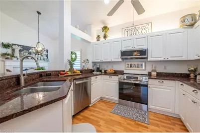 129 Sabal Lake Dr, Naples, FL 34104 - Photo 10