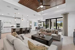 24916 Surf Hvn Ln, Bonita Springs, FL 34135 - Photo 6