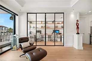 1530 5th Ave S, Naples, FL 34102 - Photo 8