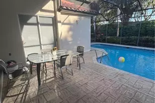 8824 Ventura Way, Naples, FL 34109 - Photo 6