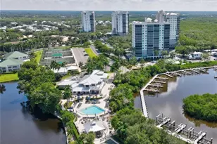 636 Wiggins Bay Dr, Naples, FL 34110 - Photo 16