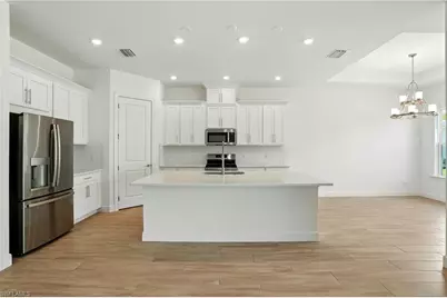 18301 Terracina Dr, Fort Myers, FL 33913 - Photo 12