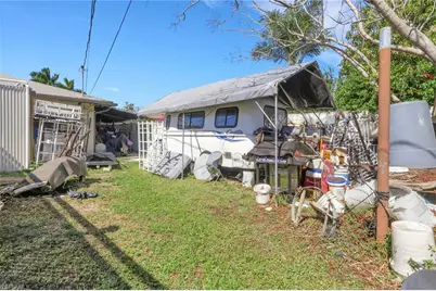2850 50th Ter SW, Naples, FL 34116 - Photo 34
