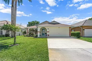 612 110th Ave N, Naples, FL 34108 - Photo 1