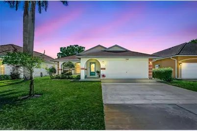 612 110th Ave N, Naples, FL 34108 - Photo 2