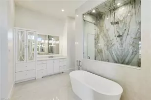 730 Harbour Dr, Naples, FL 34103 - Photo 24