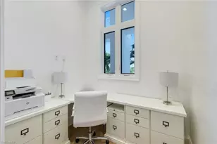 730 Harbour Dr, Naples, FL 34103 - Photo 34