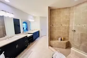 2547 Marquesa Royale Ln, Naples, FL 34109 - Photo 18