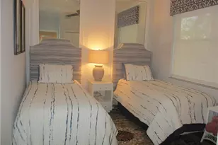 7525 Stoneybrook Dr, Naples, FL 34112 - Photo 16