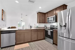 843 Lochman Dr, Fort Myers, FL 33913 - Photo 10