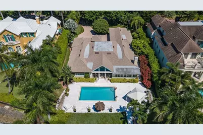 950 Galleon Dr, Naples, FL 34102 - Photo 40