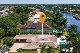 950 Galleon Dr, Naples, FL 34102 - Photo 36