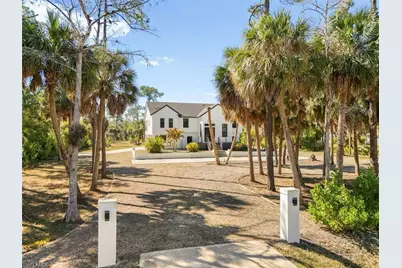 240 33rd Ave NE, Naples, FL 34120 - Photo 42