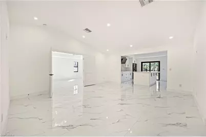 240 33rd Ave NE, Naples, FL 34120 - Photo 6