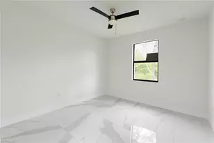 448 Rayneta St, Lehigh Acres, FL 33974 - Photo 12