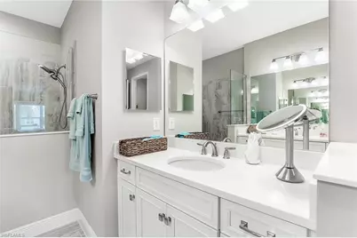 2238 Marquesa Cir, Naples, FL 34112 - Photo 26