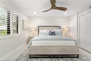 990 8th St S, Naples, FL 34102 - Photo 16