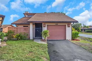 6436 Royal Woods Dr, Fort Myers, FL 33908 - Photo 2