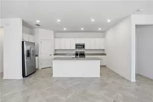 3958 Button Sage Rd, Alva, FL 33920 - Photo 10