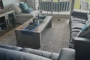 425 Cove Tower Dr, Naples, FL 34110 - Photo 8