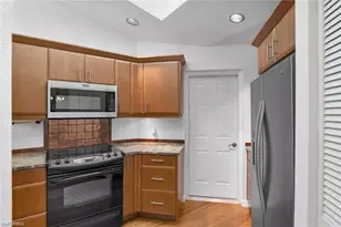 21715 Bridgegate Ct, Estero, FL 33928 - Photo 6