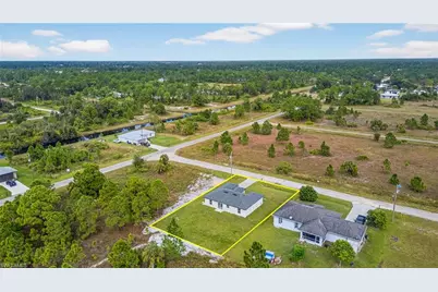 1108 Eauclaire St E, Lehigh Acres, FL 33974 - Photo 38