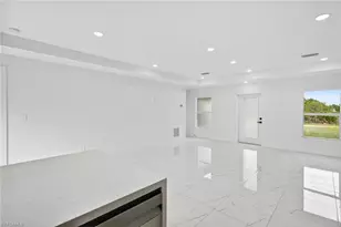 1108 Eauclaire St E, Lehigh Acres, FL 33974 - Photo 12