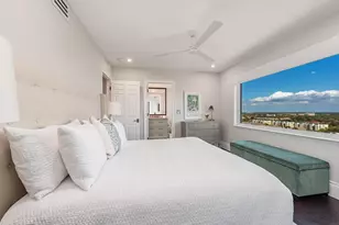 7425 Pelican Bay Blvd, Naples, FL 34108 - Photo 10