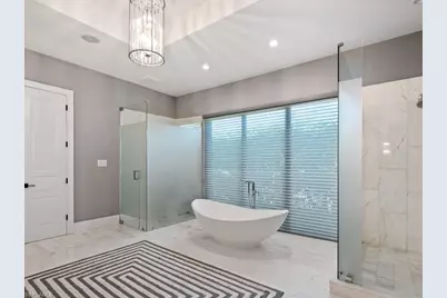 695 Wedge Dr, Naples, FL 34103 - Photo 14