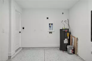 366 Butler Ave S, Lehigh Acres, FL 33974 - Photo 24